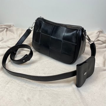 Шкіряна сумка плетена структура с ланцюжком і широким ремінцем С37-КТ-4107 Чорна