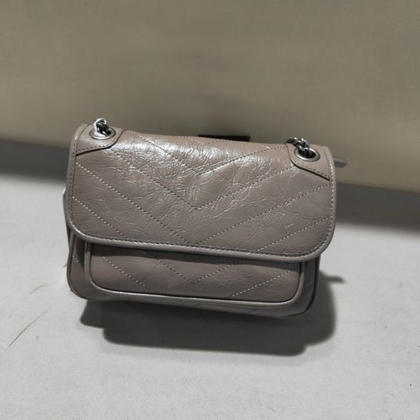 Міні шкіряна сумка зі стьобаним клапаном С48-КТ-3091-S Чорна