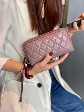 Шкіряний гаманець косметичка на блискавці стьобана фактура КТ-10219 Рожевий