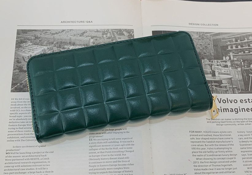 Великий гаманець фактура опуклі квадратики на блискавці А-0802 Зелений