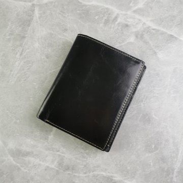 Кожаный кошелек книжка гладкая лаковая кожа С42-КТ-10275 Черный