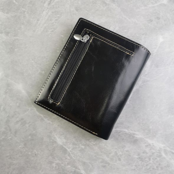 Шкіряний гаманець книжка гладка лакова шкіра С42-КТ-10275 Чорний