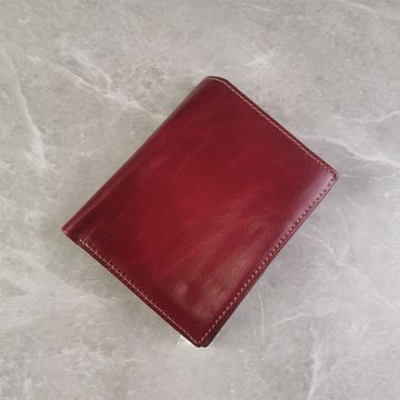 Кожаный кошелек книжка гладкая лаковая кожа С42-КТ-10275 Малиновый
