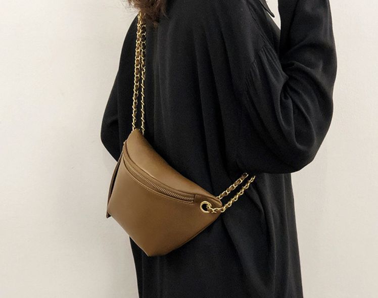 стильна жіноча сумка з вушками плетений ланцюжок на плече А-1853 Коричнева