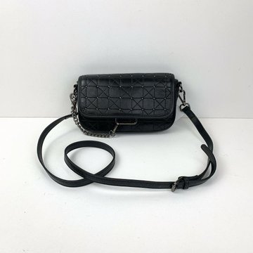 Кожаная сумка клатч с декоративной цепочкой КТ-257 Черный