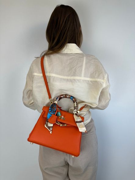 Кожаная популярная сумка с ручкой 25см золотая фурнитура КТ-815-25 Оранжевая