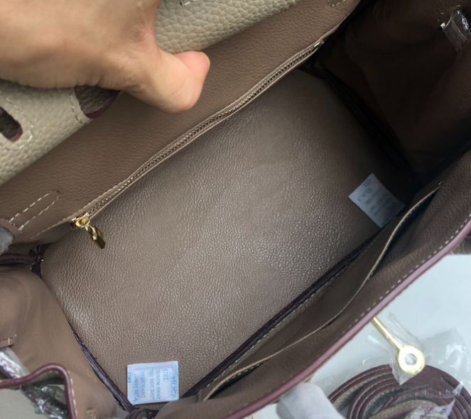 Кожаная женская сумка с двумя ручками 30см КТ-835-30 Бежевый