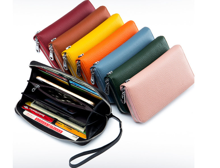 Великий шкіряний гаманець портмоне з ремінцем срібляста фурнітура А15-КТ-10233 Рожевий