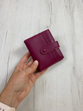 Шкіряний міні гаманець з вузьким клапаном на кнопці С02-КТ-10257 Бордовий