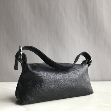 Жіноча сумка багет із короткою ручкою під руку С67-1840 Чорна