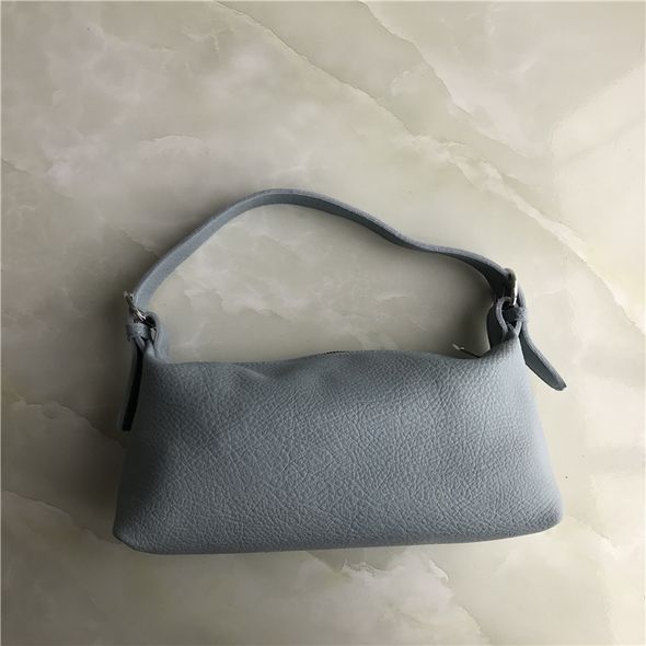 Жіноча сумка багет із короткою ручкою під руку С67-1840 Блакитна