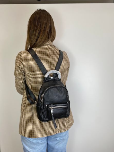 Невеликий шкіряний рюкзак з подвійним карманом спереду С101-КТ-2810 Чорний