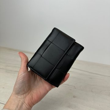Маленький шкіряний гаманець плетена структура КТ-10315 Чорний