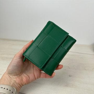 Маленький шкіряний гаманець плетена структура КТ-10315 Зелений