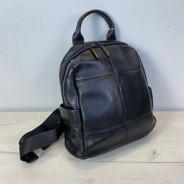 Кожаный рюкзак с прошитыми квадратиками спереди С101-КТ-2892 Черный