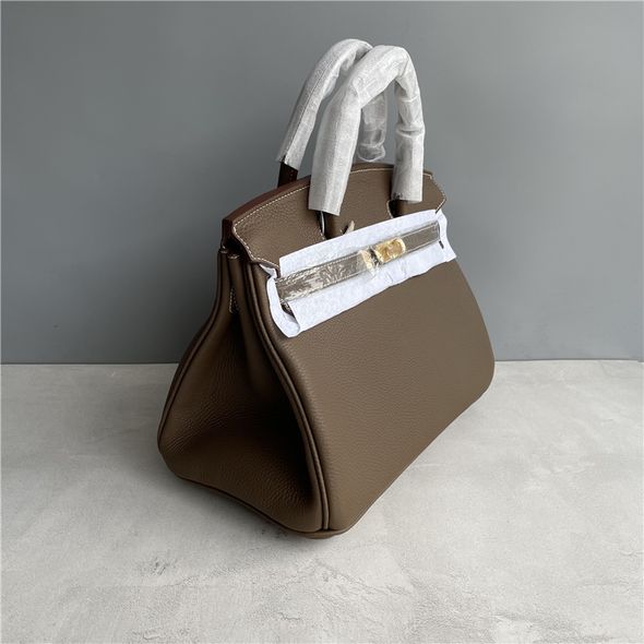 Шкіряна сумка жіноча з двома ручками 30см КТ-835-30 Кавова