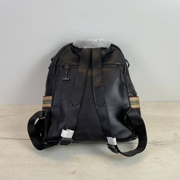 Шкіряний рюкзак з вертикальною тканинною вставкою та ремінцем С101-КТ-2806 Чорний